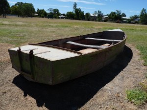 flood boat blackall
